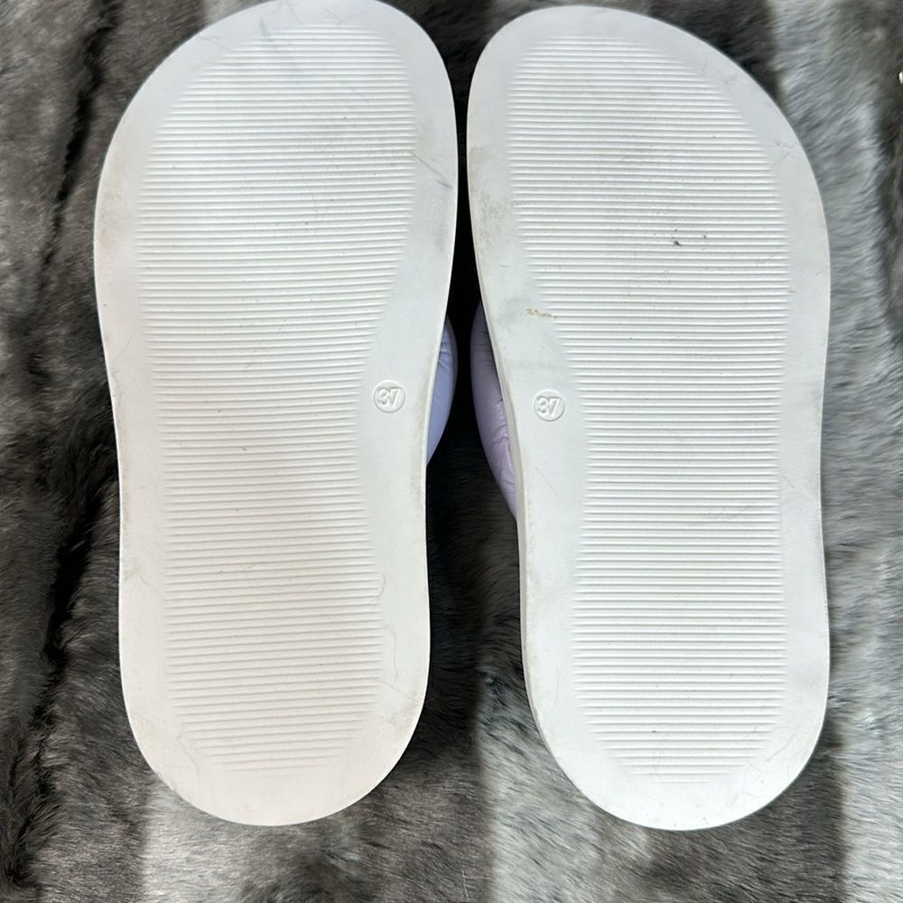 New platform flip flops! - Picture 6 of 8